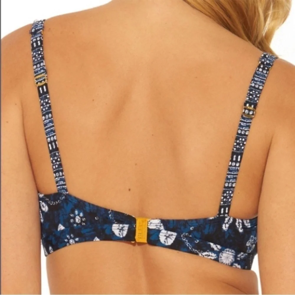 NWT Bleu Rod Beattie Take A Dip Printed Adjustable V-Neck Bikini Top